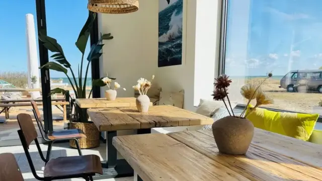 Ahoi-Camp-Fehmarn_Strand-Camping_Cafebar_ergebnis