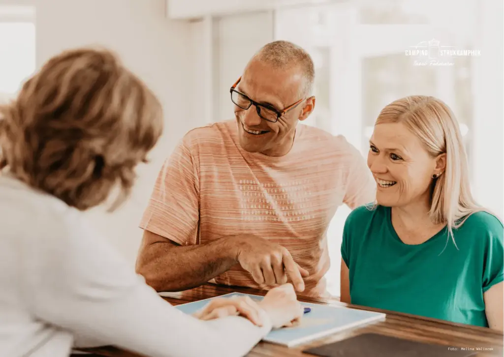 Camping Strukkamphuk_Anmeldung_Foto Melina Walizcek_komprimiert