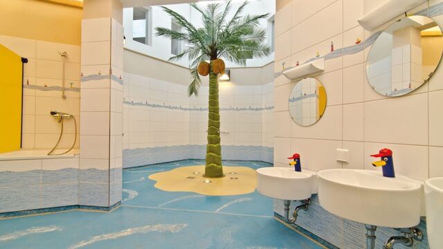 Fluegger_Strand_Waschraum_Kinder_RZ